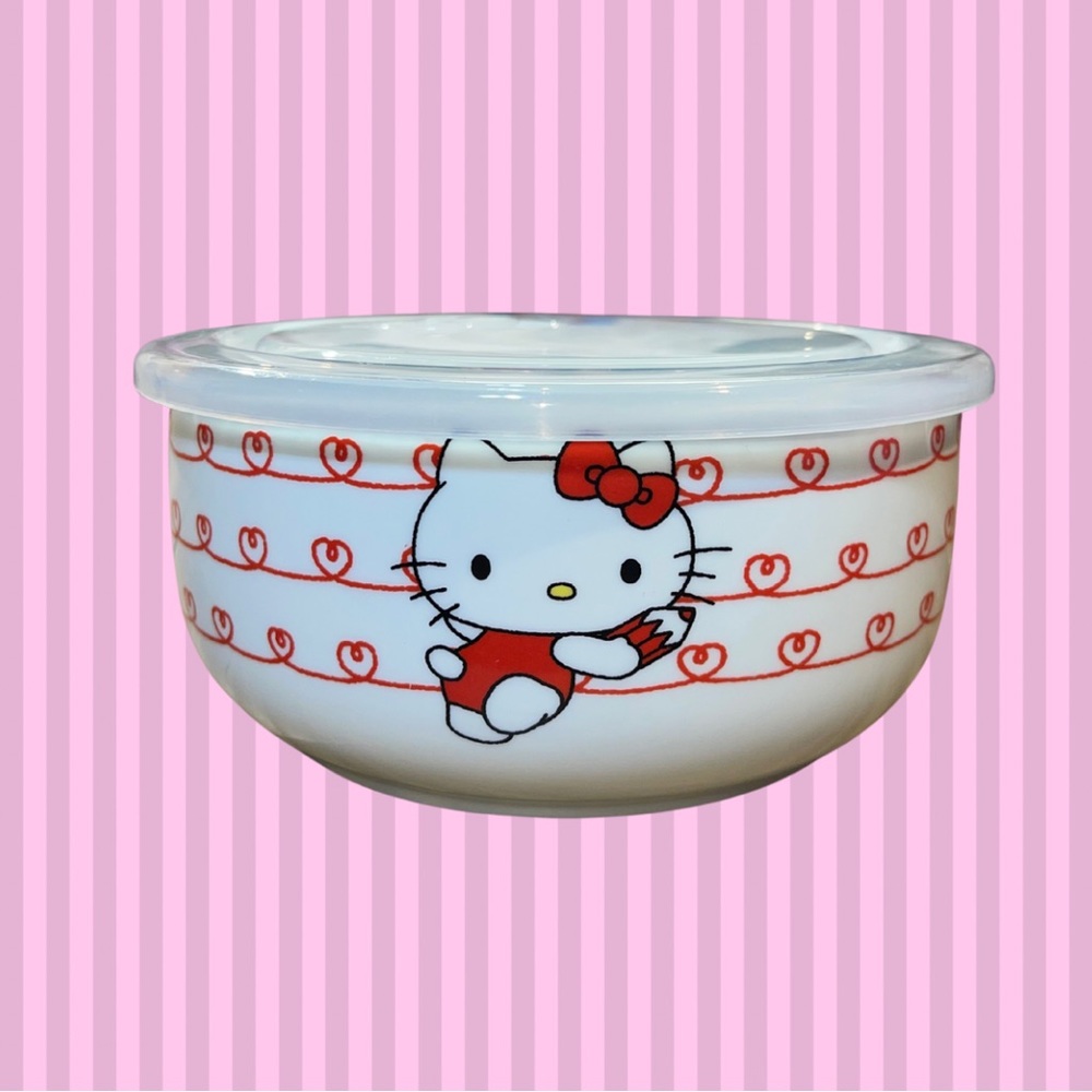 ❤️✏️Hello Kitty® by Sanrio® - Heart Balloons Covered Bowl - Medium✏️❤️